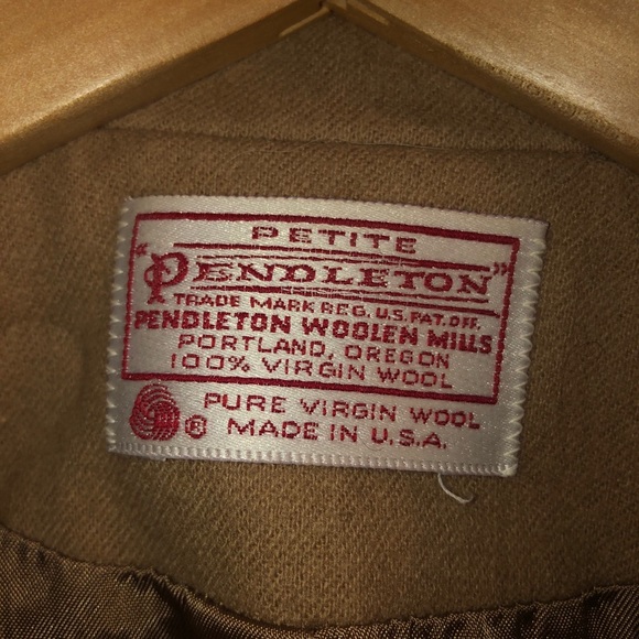 💐EUC 💐 Beautiful Tan 💯 Percent Wool Blazer - Picture 5 of 7